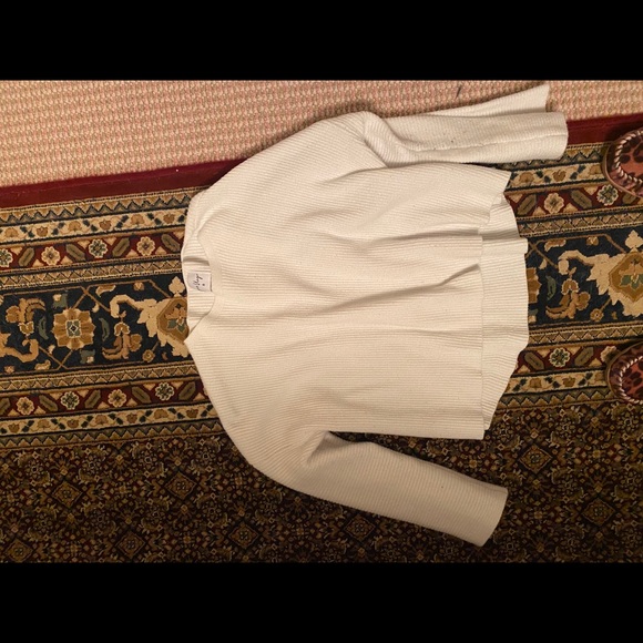 clothes - Picture 6 of 10